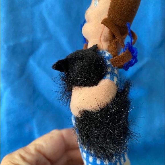 Dorling Kindersley Vintage Wizard of Oz Dorothy Toto 7 inch beanie plush doll - Picture 5 of 9